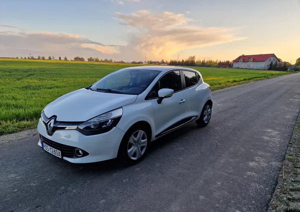 samochody osobowe Renault Clio cena 25900 przebieg: 88000, rok produkcji 2015 z Górzno